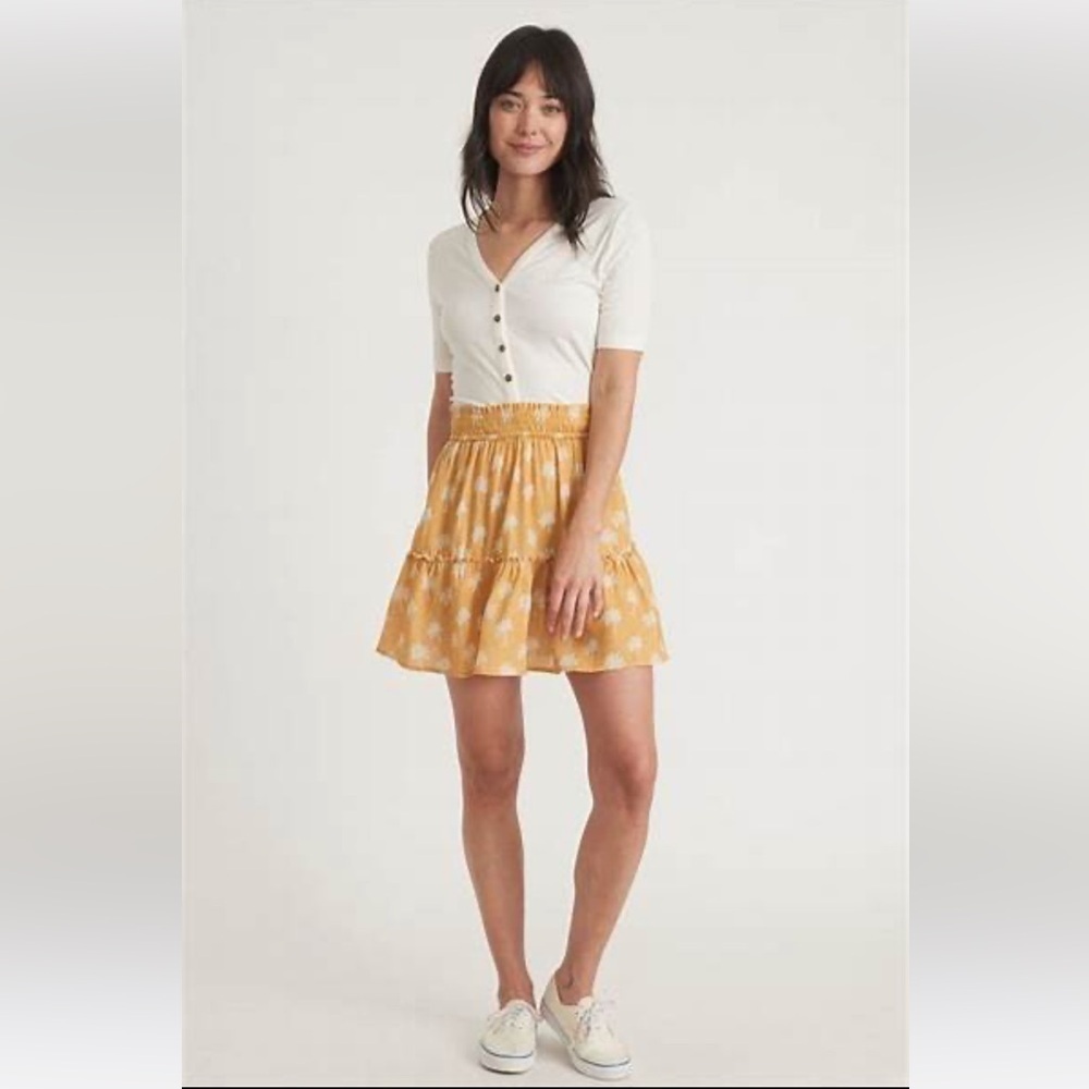 NEW Marine Layer Sofie Smocked Mini Skirt Gold Palm Extra Small